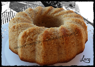 http://cucinaconlara.blogspot.it/2013/12/torta-allarancia-senza-uova-e-senza.html