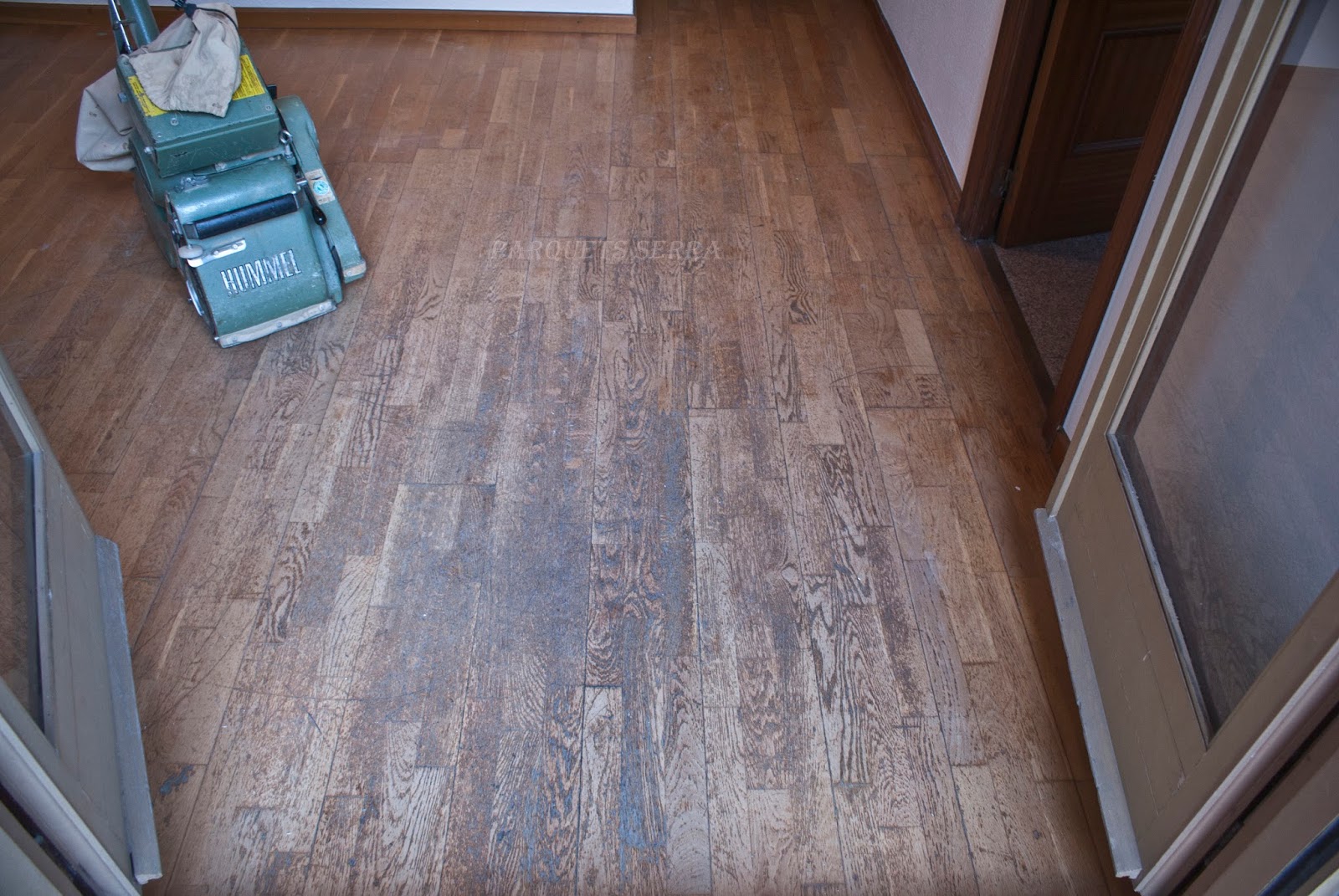 Se puede acuchillar el parquet multicapa / Tarima flotante?