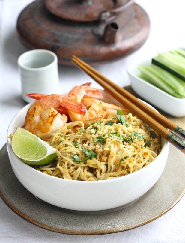 Spicy Peanut Noodles with Shrimp recipe by SeasonwithSpice.com