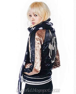 Foto Lama Lisa Black Pink sebelum debut Foto Lama Lisa Black Pink sebelum debut