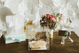 Lorrie Everitt Studio: gift wrapping inspiration for a bridal shower