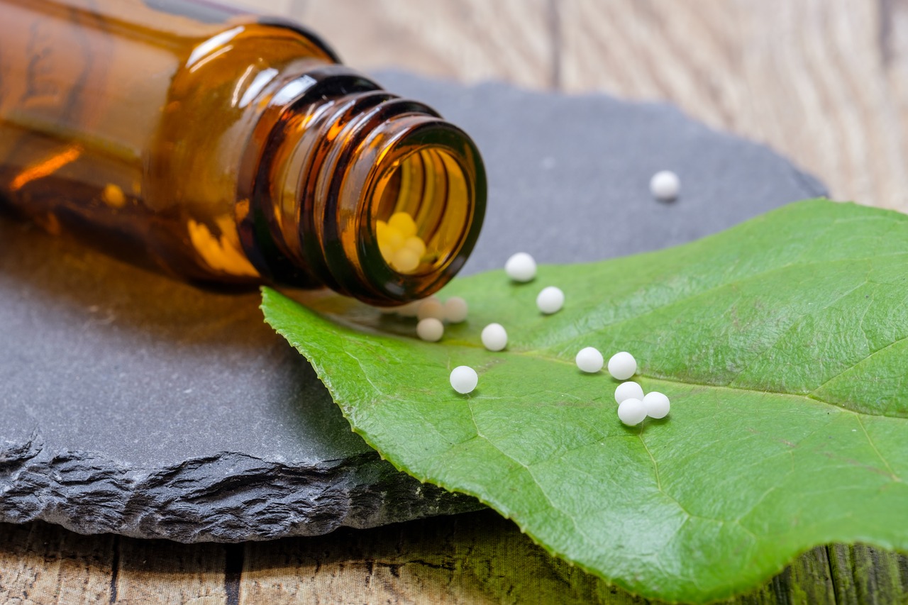 Arsenicum Album in homeopathy (all you need to know) TreasureNatural