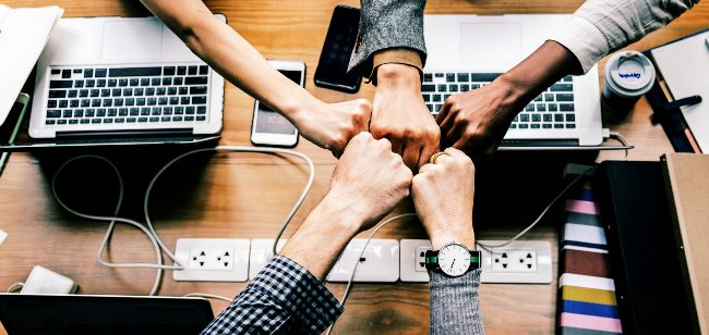 Blogging Communication is important Blogging Communication is important