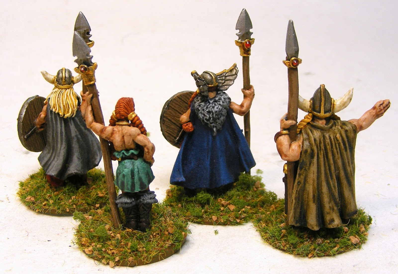 Evil Bob's Miniature Painting Vikings! 28mm Viking Band