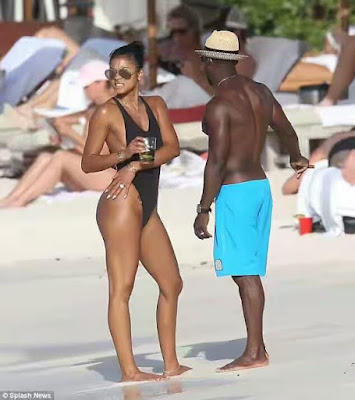 7 Kevin Hart and Eniko Parrish honeymoon in St Bart's (photos)