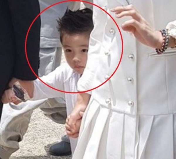 Image result for lee byung hun lee min jung son