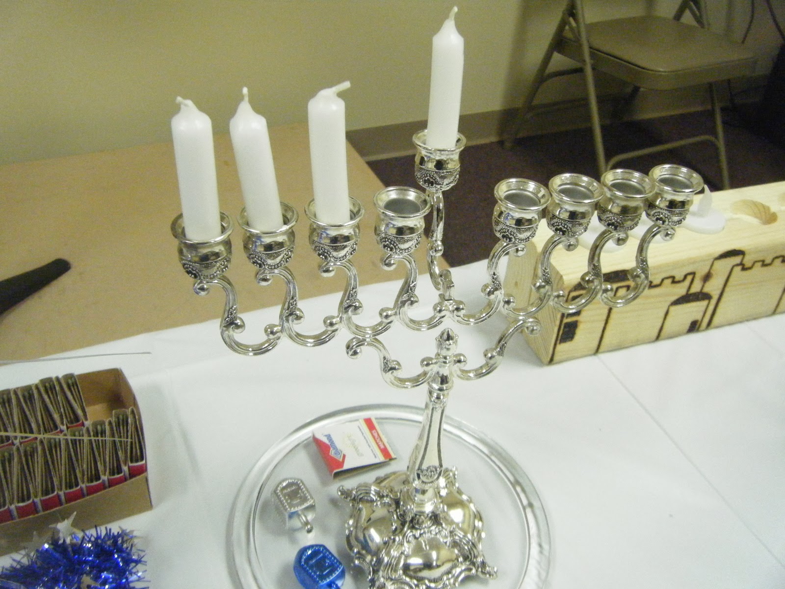 Love For His People Shabbat Candle Lighting & Prayers during Hanukkah