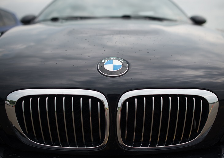 Maintain Good Condition of a Luxury BMW Car with Proper Servicing