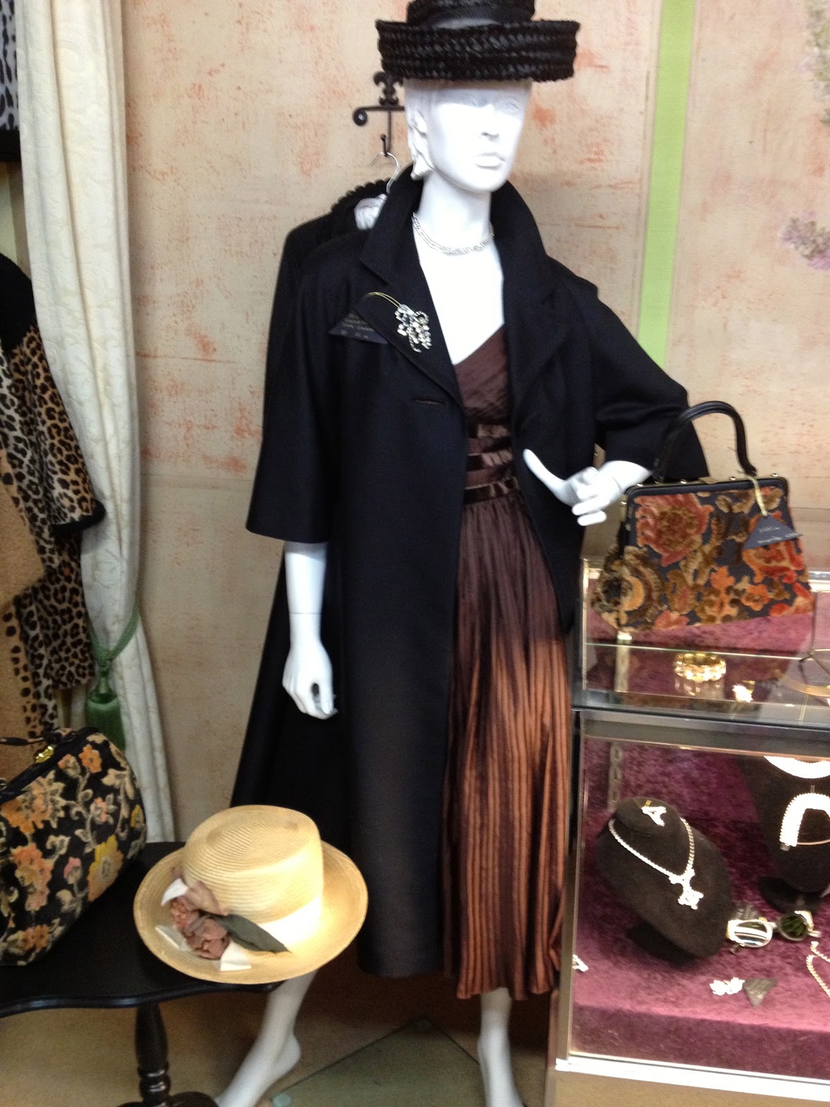 totally second hand Vintage Clothes