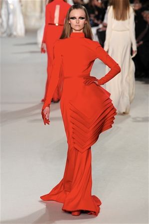 From Shoes to Chocolates: Stephane Rolland's SS12 Couture