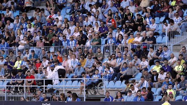 El Málaga invita a todos los abonados al choque ante el Almería de Copa