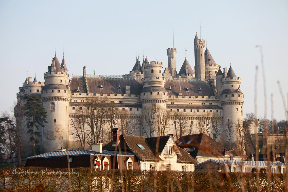 法國皮耶風城堡
