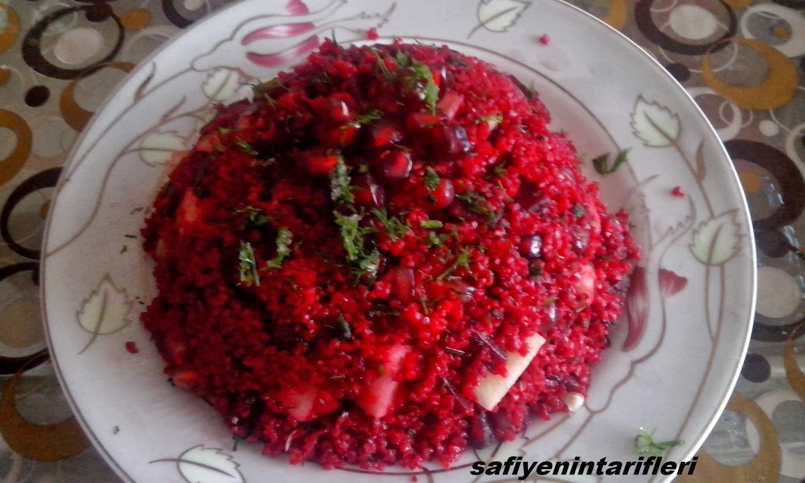 Fırınlanmış Pancar Salatası Fırınlanmış Pancar Salatası