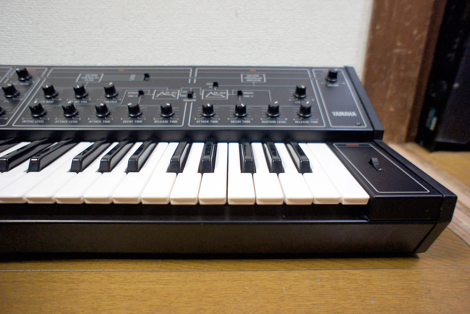 MATRIXSYNTH YAMAHA CS10 Vintage Analog Synthesizer SN 8514