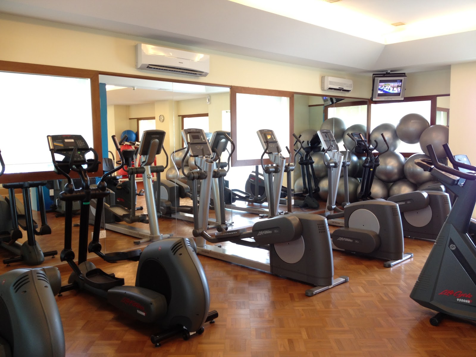 On Board Let's workout at Clark Hatch Penang!