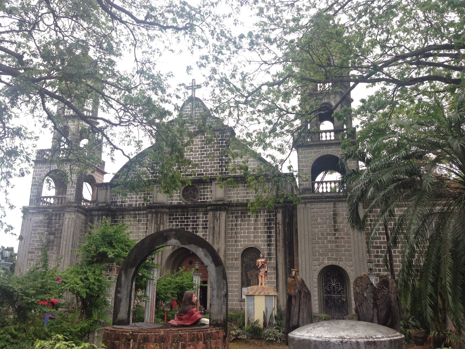 Zarene's Travel Calamba Church in Laguna