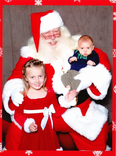 Cousin Belle and Reef Find Santa at the Mall!