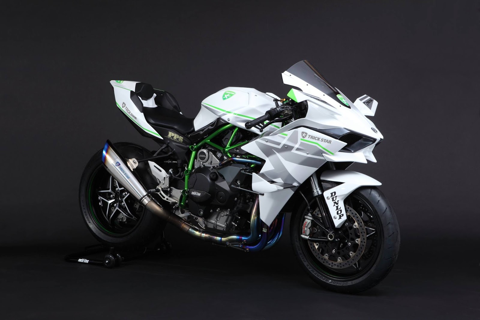 Planet Japan Blog: Kawasaki Ninja H2R by Trickstar