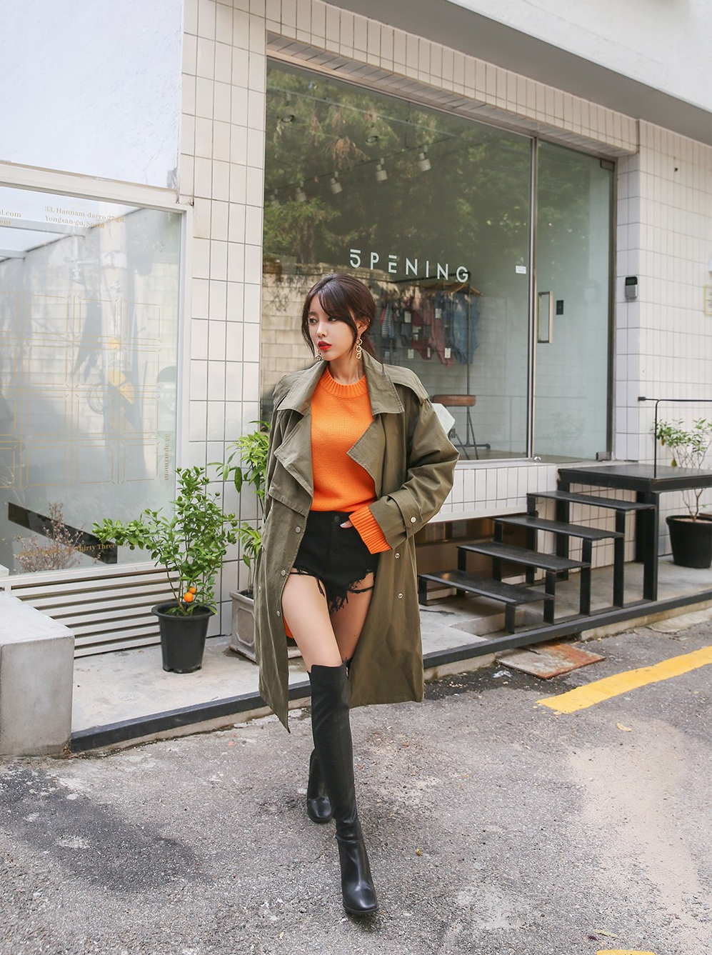 Korean Model Kim Hye Ji in Fashion Set September 2017