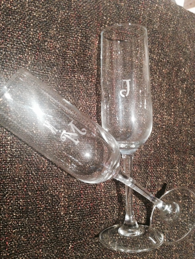 Blog de bodas Yo dire que si: DIY: para hacer tus propias copas para tu