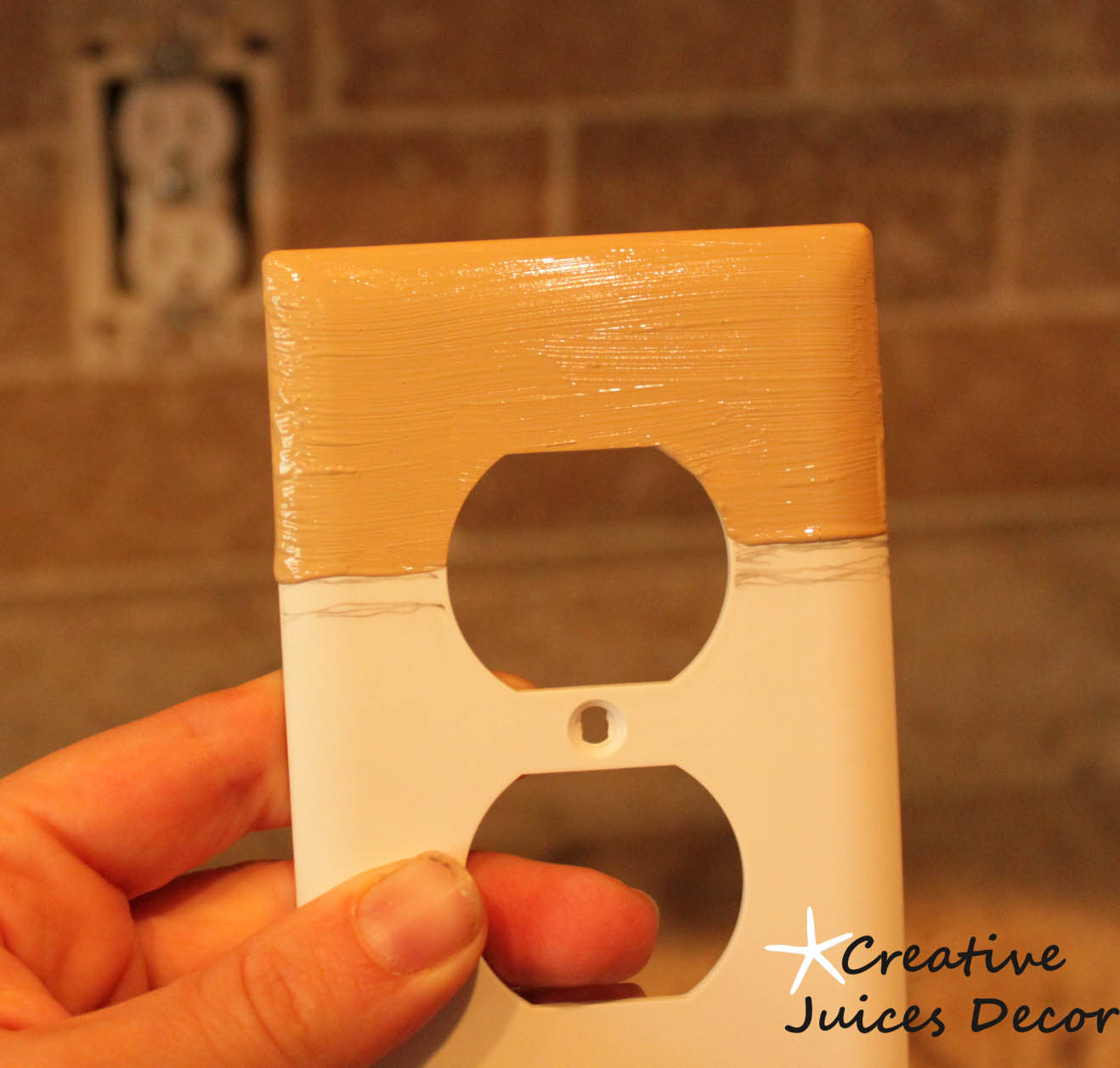 Creative Juices Decor How to Paint/Hide Electrical Outlets and Plates