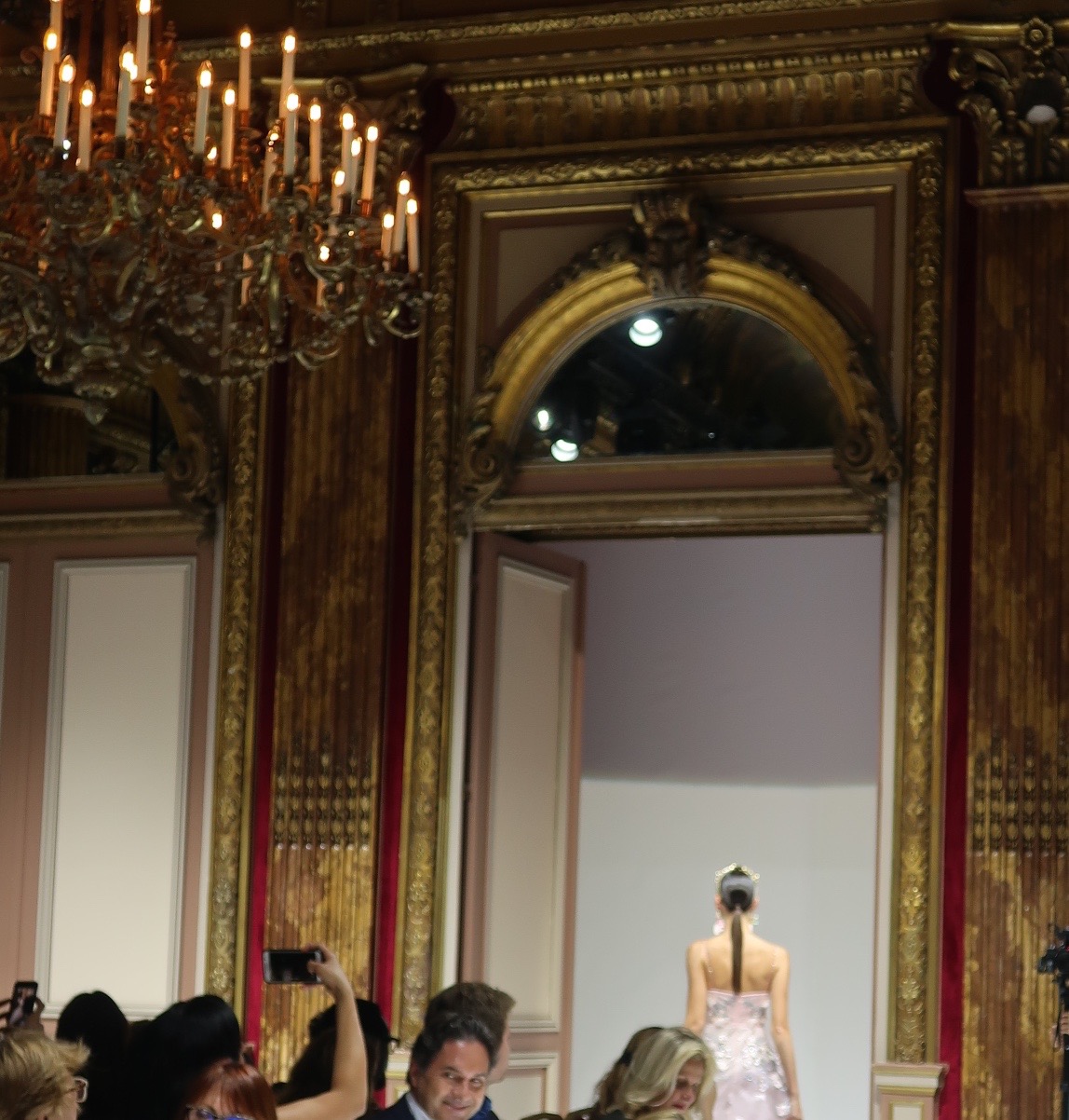 INTERNATIONAL LUXURY CONSULTING Paris Fashion Week 2018...THE WESTIN Hotel Paris 1erJEAN INTERNATIONAL LUXURY CONSULTING Paris Fashion Week 2018...THE WESTIN Hotel Paris 1erJEAN