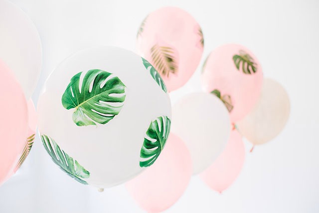 DIY palm frond balloons