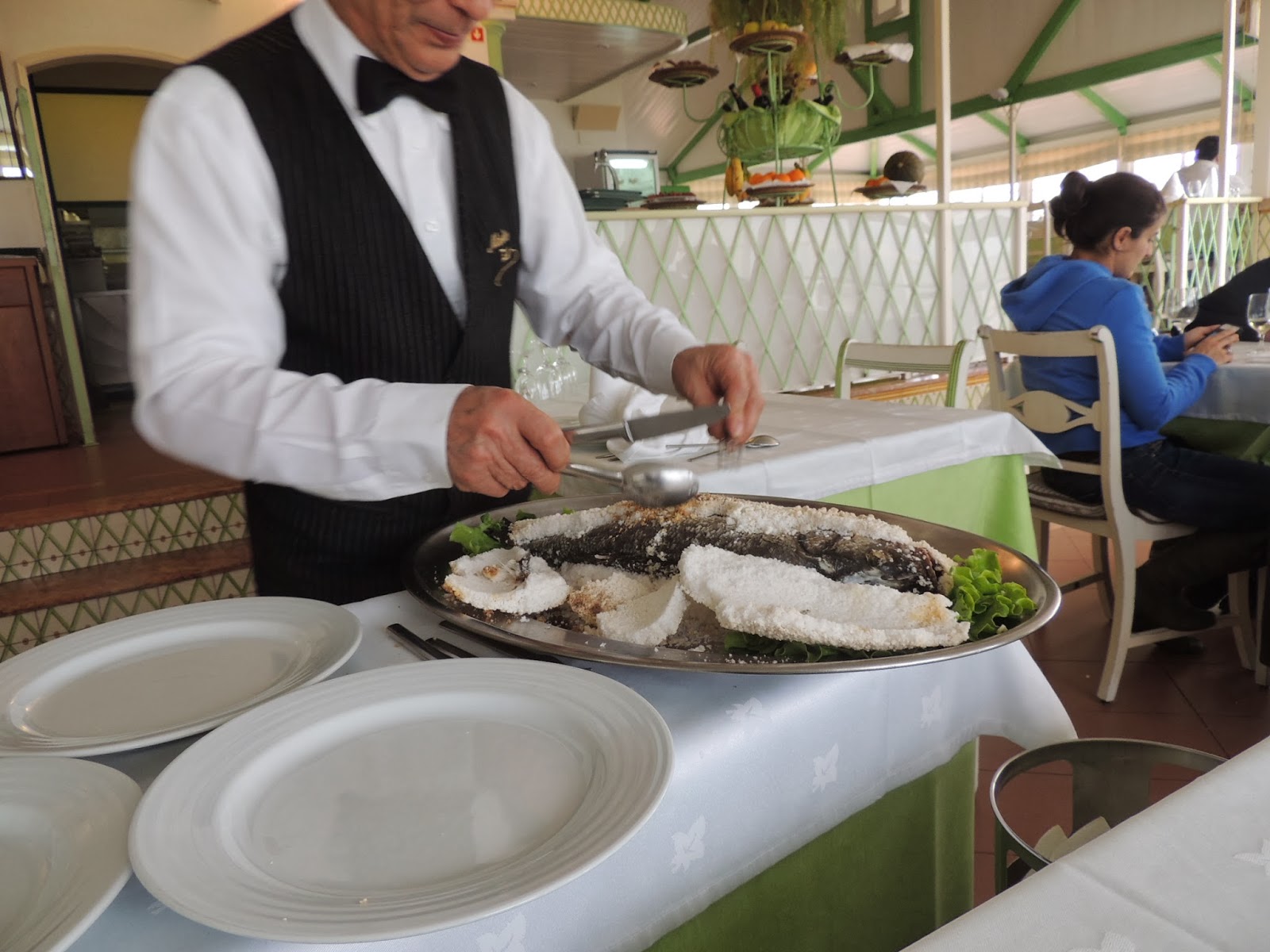 PORTUGAL AND THE DOURO EATING SEA BASS WITH VINHO VERDE 12 13 2013