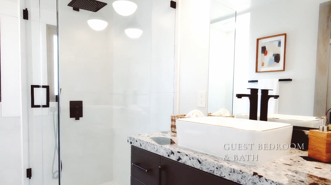 Tour 616 Aileen St, Oakland Home vs. 23 Interior Design Photos