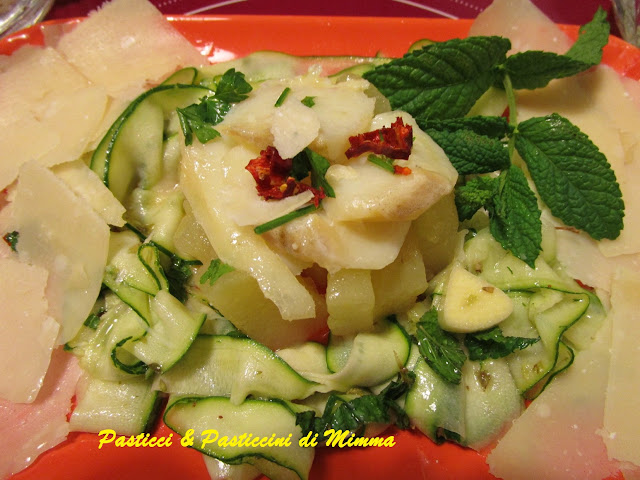 baccala' con patate su letto di sfoglie di zucchine marinate e petali di parmigiano reggiano #prchef2015