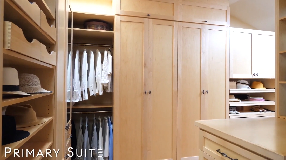 31 Photos vs. 25 Preston Road Woodside, CA Luxury Mansion Interior Design Tour