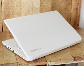 Laptop Toshiba Satellite L40-A Bekas