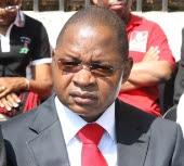 Vaquina no Botswana no fórum sobre governação Vaquina no Botswana no fórum sobre governação