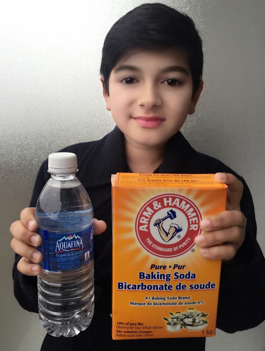 Dazzling Divaz BAKING SODA WITH WATER FACE MASK