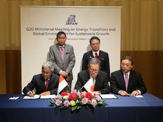 Inpex Signs Heads of Agreement on Abadi LNG Project with Indonesian Authorities Inpex Signs Heads of Agreement on Abadi LNG Project with Indonesian Authorities