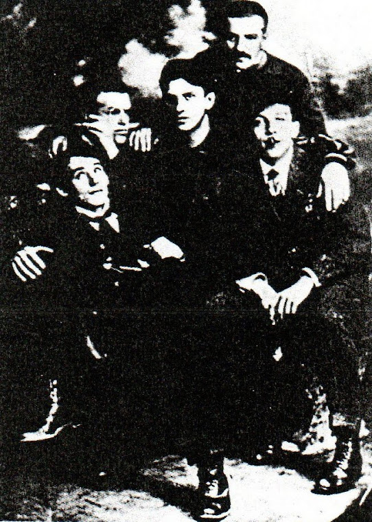 O Grupo (Literário Russo)  Hyleae (São Petersburgo, 1910-1913).