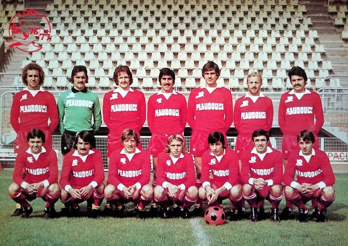 LILLE O.S.C 1976-77. By Panini.