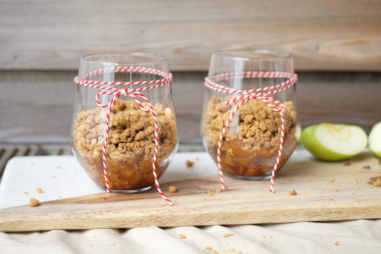 apple crumble in a glass