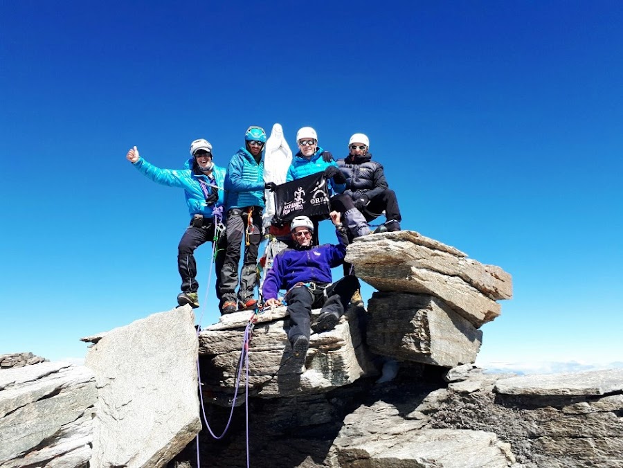 cumbre-gran-paradiso-italia-enlacma