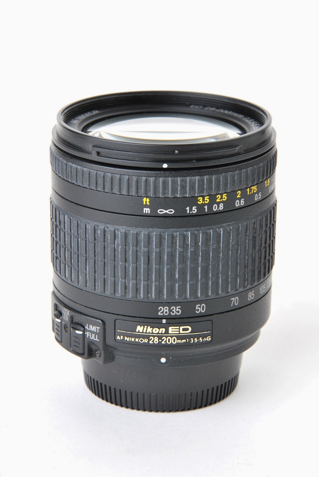 Nikon AF ズームニッコール ED18-35 F3.5-4.5D (IF) - メモリーカード