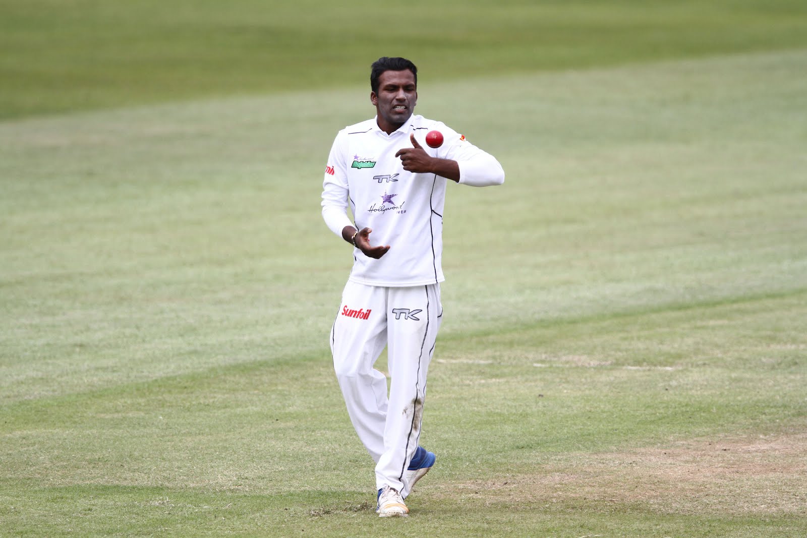 Hollywoodbets Dolphins all-rounder Senuran Muthusamy Hollywoodbets Dolphins all-rounder Senuran Muthusamy