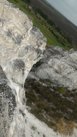 Білокузьминівські скелі. Регіональний ландшафтний парк «Краматорський»