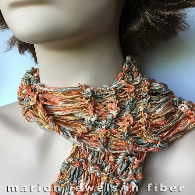 Knitted Scarf with Silk Ribbon | Free Pattern