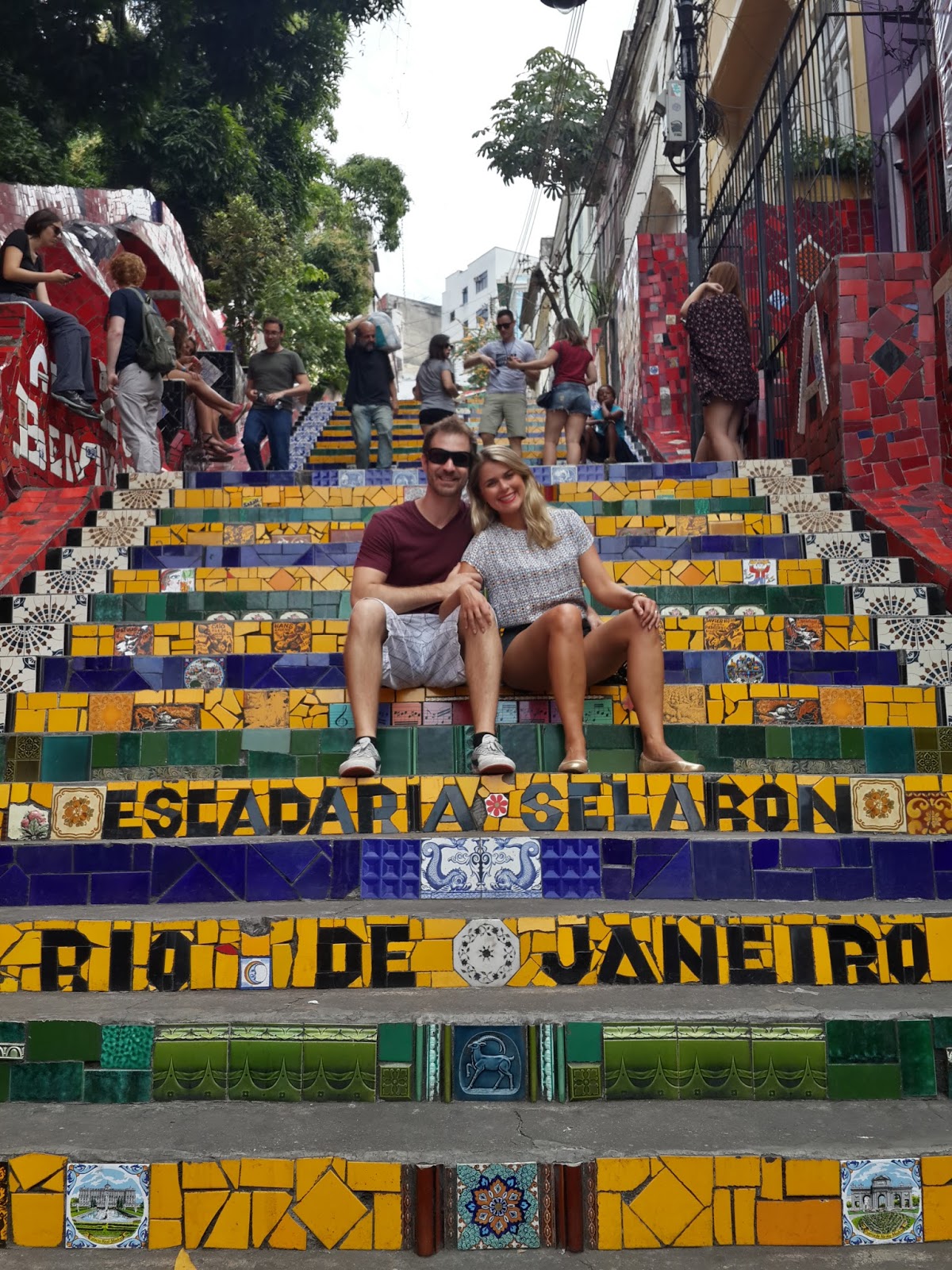 Turismo no Rio de Janeiro Escadaria Selarón Apaixonados por Viagens Roteiros e Dicas de Turismo Turismo no Rio de Janeiro Escadaria Selarón Apaixonados por Viagens Roteiros e Dicas de Turismo