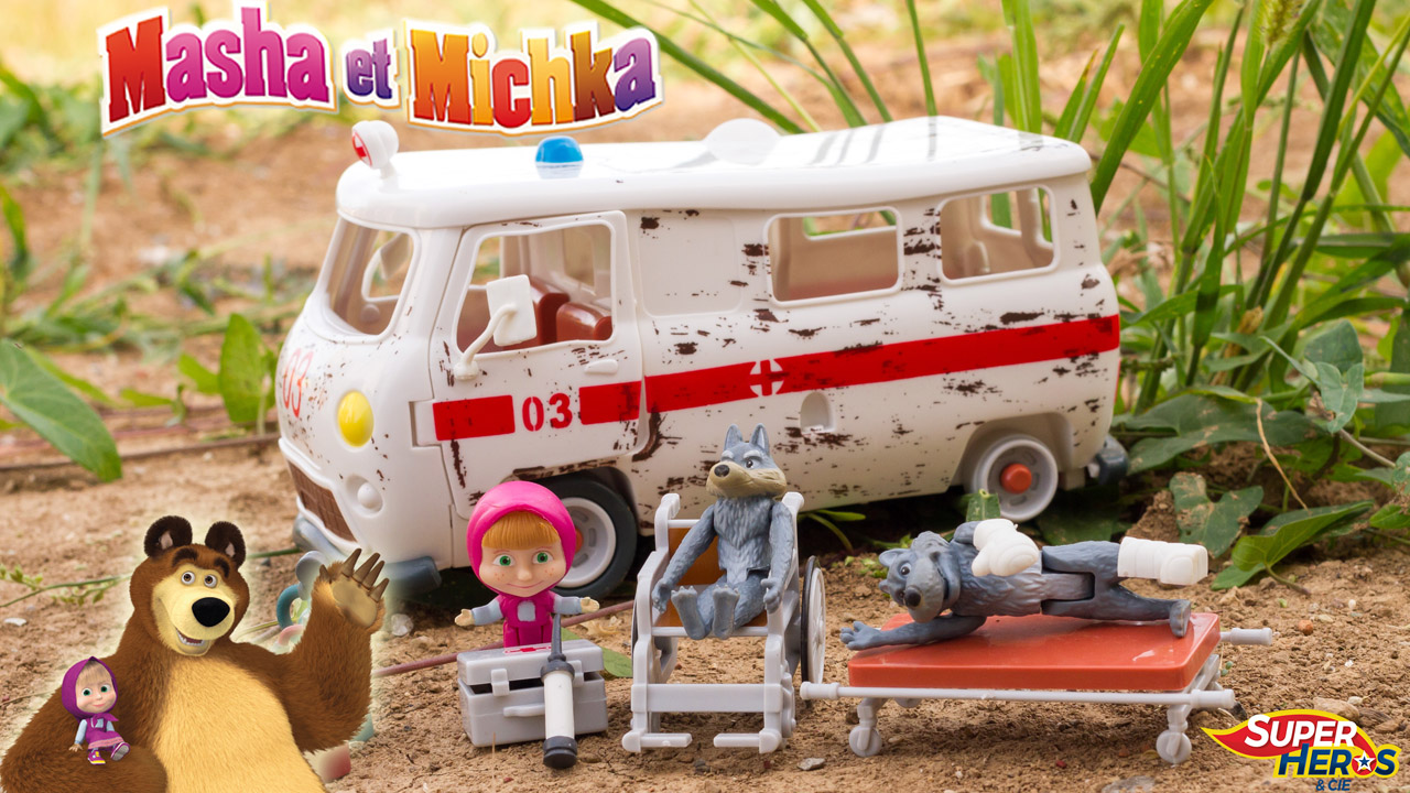 Super H?�ros Et Compagnie: Masha et Michka l'AMBULANCE et les Loups Playset Jouet Review Simba 