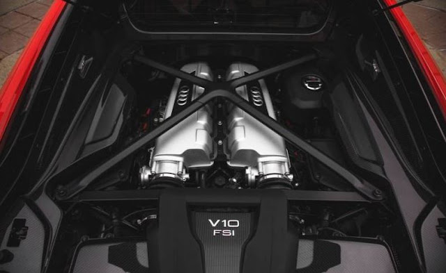 2017 AUDI R8 V10 PLUS Engine 2017 AUDI R8 V10 PLUS Engine
