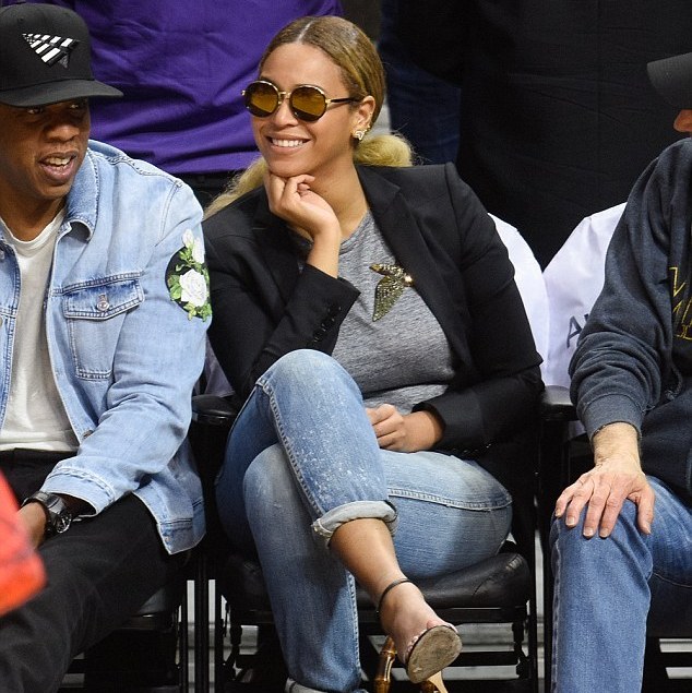 Beyoncé at the Clippers vs Nets game... - ~ * Toya'z World