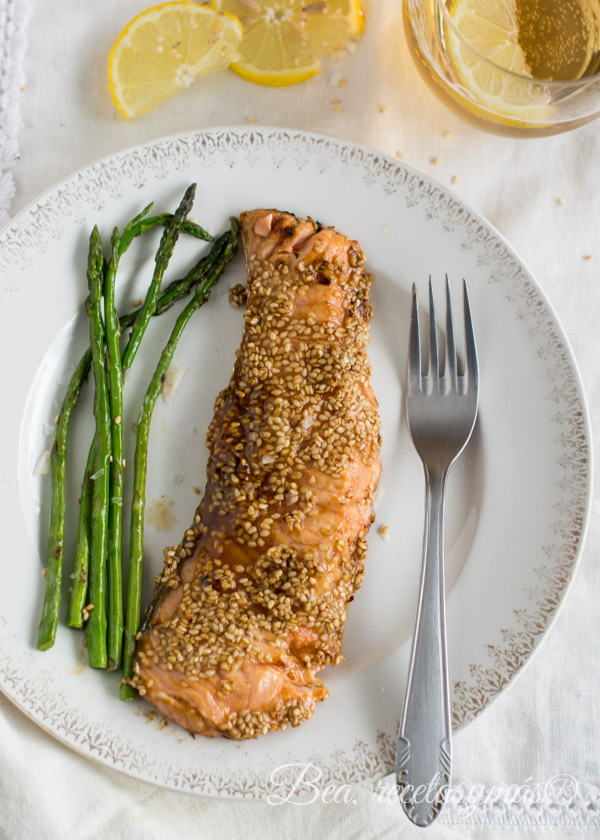 Salmón con salsa teriyaki Salmón con salsa teriyaki