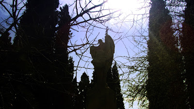 Ο κήπος με τα αγάλματα το απόκοσμο Νεκροταφείο της Αθήνας: Θρύλοι τέχνη και ιστορία  