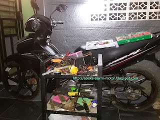 Cara pasang alarm motor pada Yamaha Jupiter Z1 Cara pasang alarm motor pada Yamaha Jupiter Z1